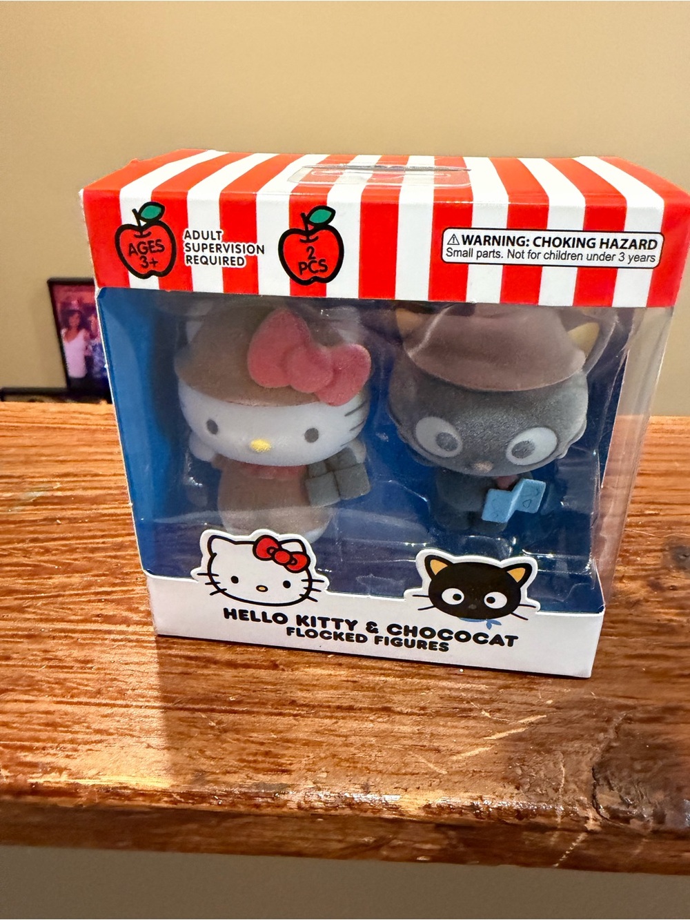 Hello Kitty & Chococat Flocked Figure Duo - Pink, Brown & Gray